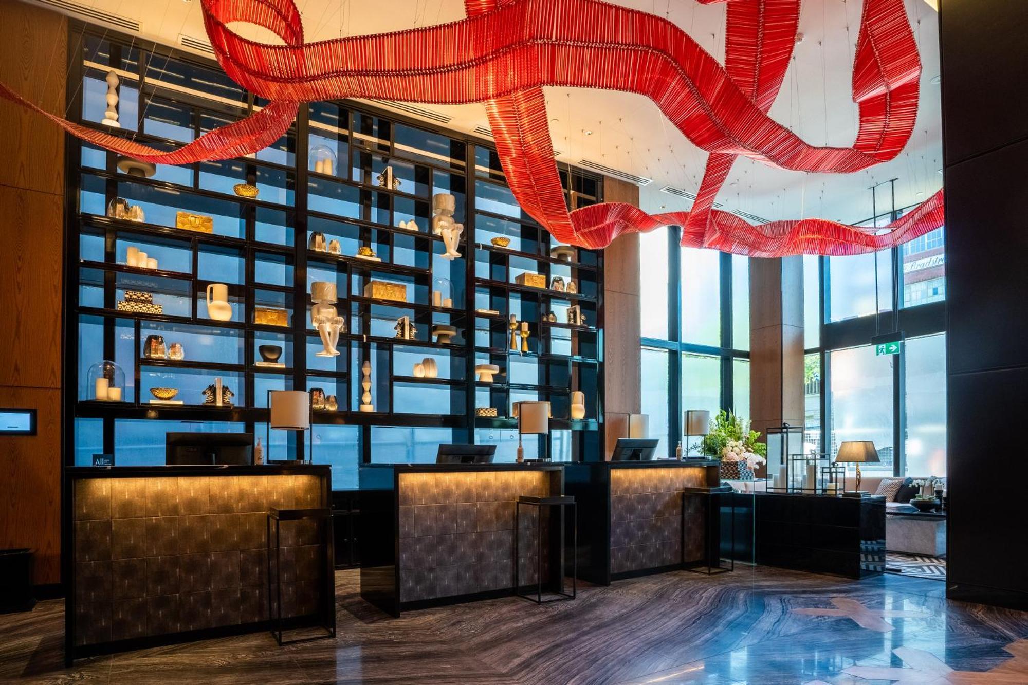 מלון Sofitel אדלייד מראה חיצוני תמונה The lobby of the hotel